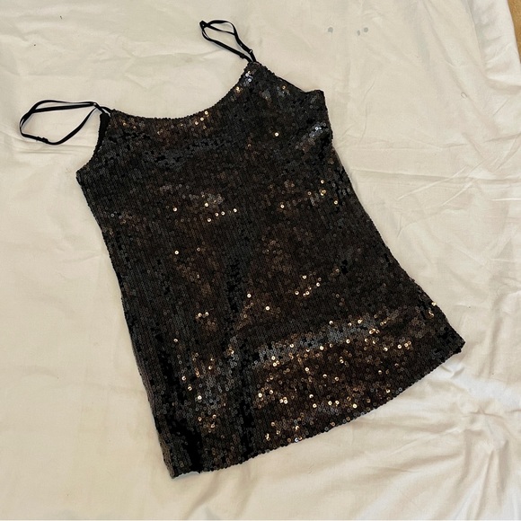 Beautiful Black Sequined Tank Top with Adjustable Straps - Ladies Size L - Picture 7 of 10